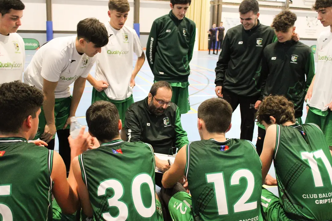 finalbaloncestocriptana-eba-entrenador