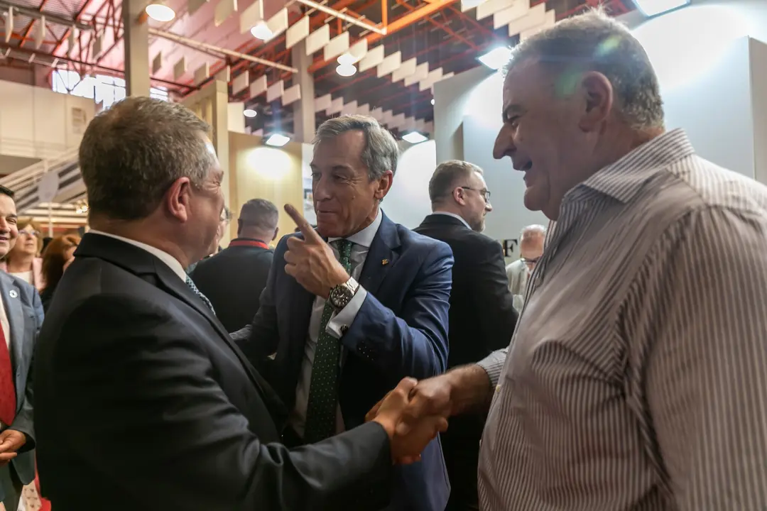 52883048327_941278fbb2_k