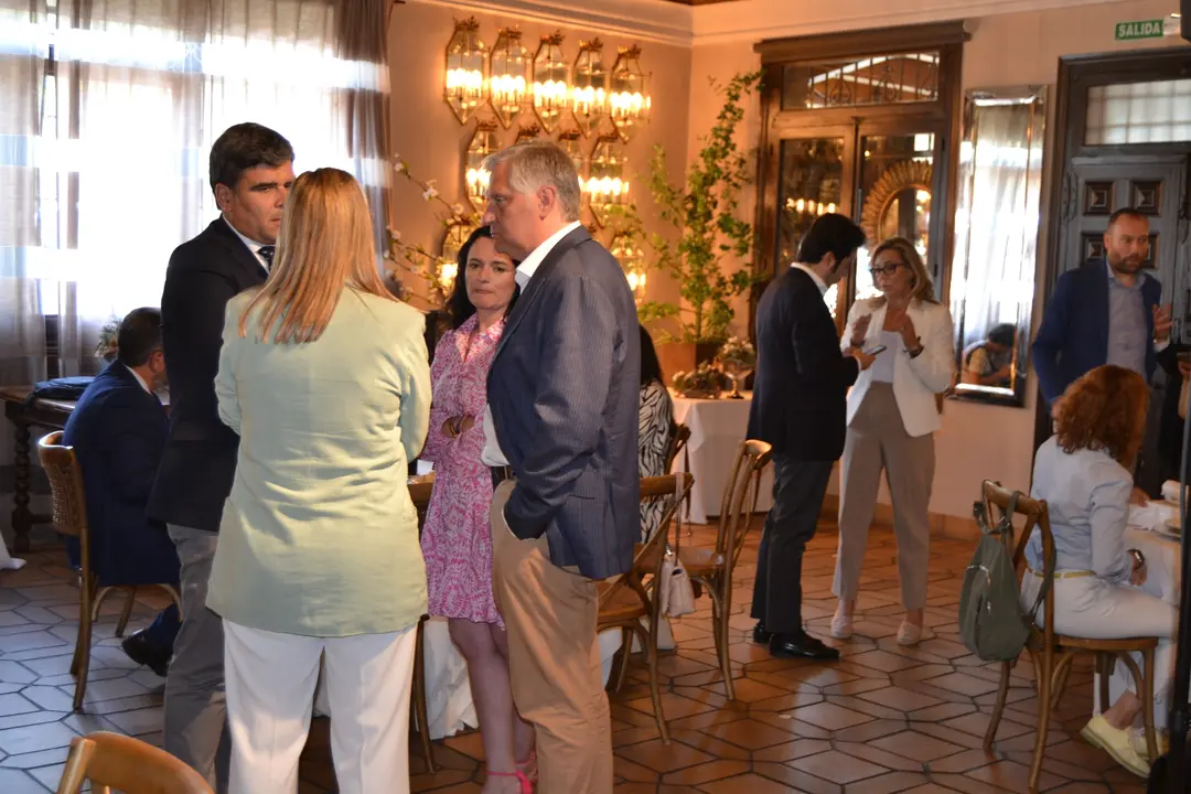 PACO N&Uacute;&Ntilde;EZ PRECAMPA&Ntilde;A AUTON&Oacute;MICAS 2023 (13)