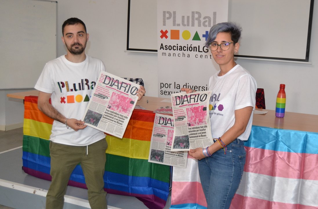 Teo Alises y Victoria Moreno, de la Asociación Plural LGTB Mancha Centro