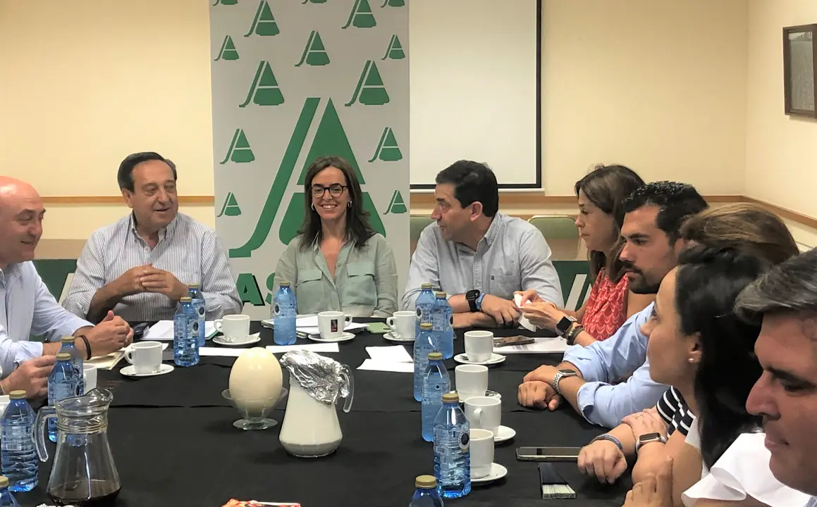 FOTO FUNEZ REUNION CON ASAJA