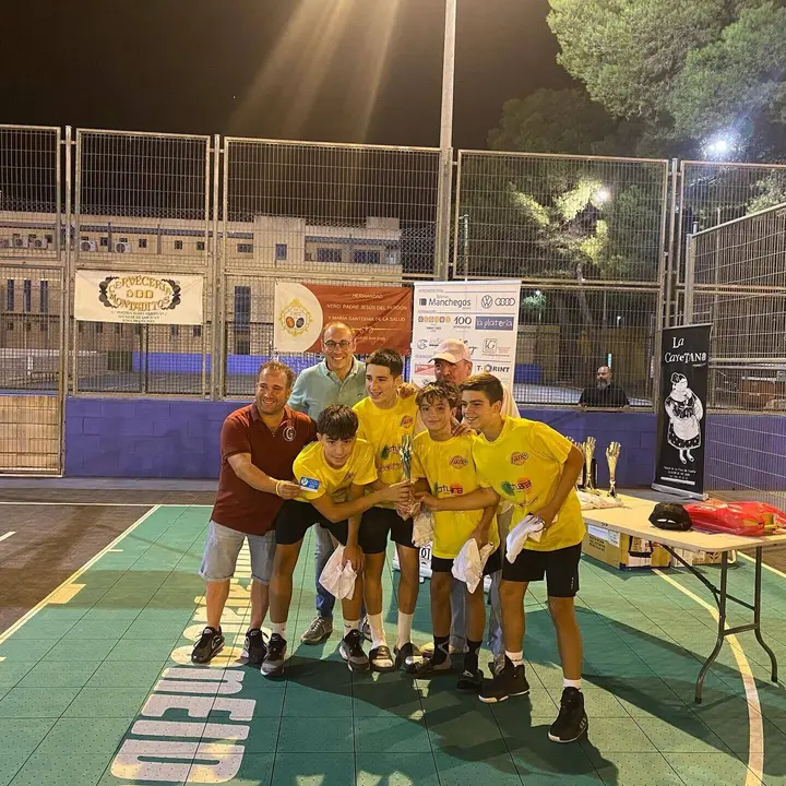 370944021_18273898318148497_7429407665077820496_n