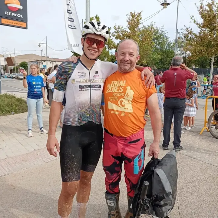 380381381_1942075819502377_1917972029787153314_n