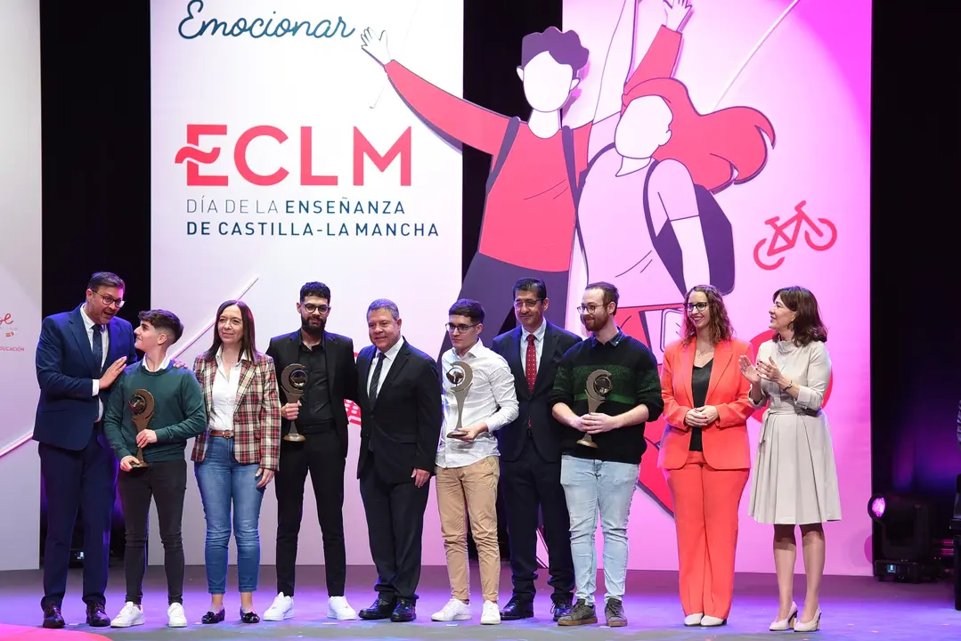 acto-institucional-del-da-de-la-enseanza_53337740239_o