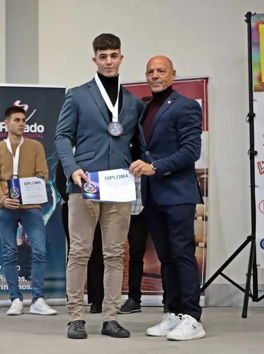 409406624_855627372971404_189112136376719698_n