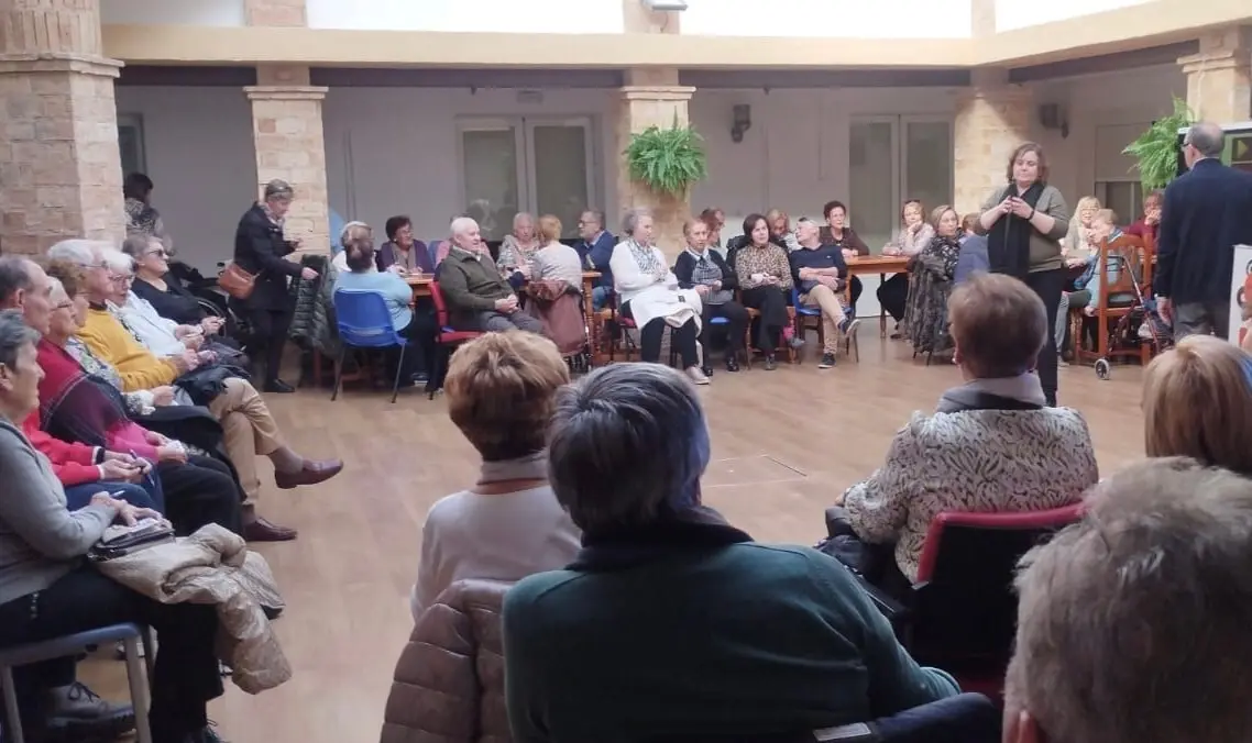 61ef415c-55fa-4730-940f-7850c5edcd86