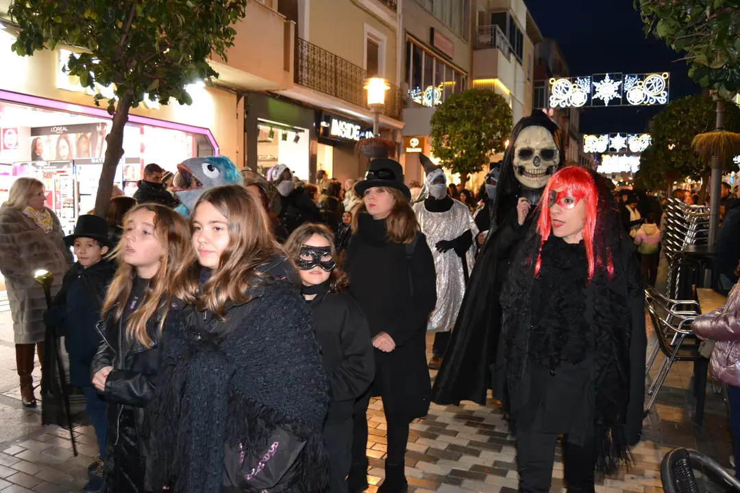 DESFILE DEL ENTIERRO DE LA SARDINA 2023 CARNAVALC&Aacute;ZAR (4)