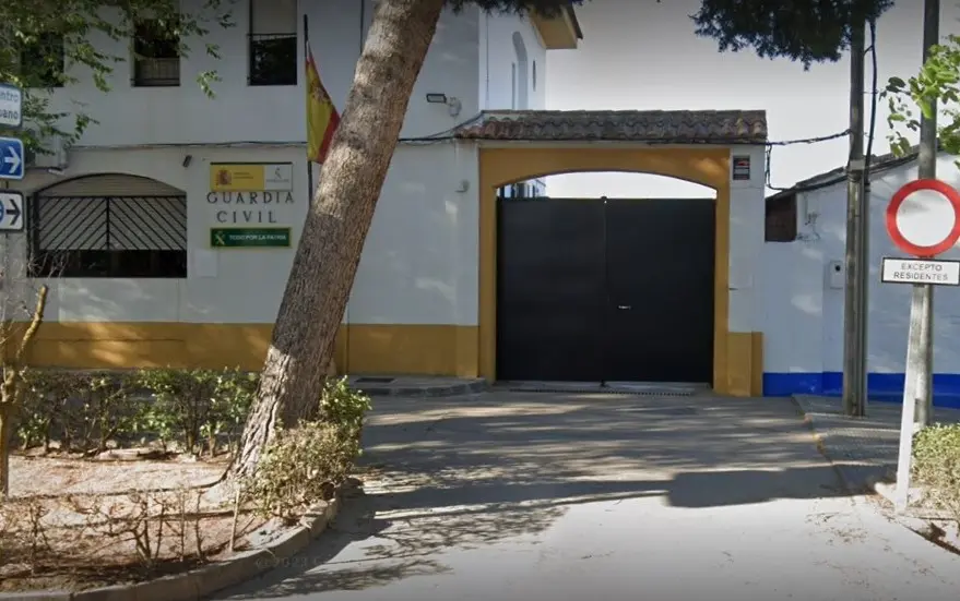 cuartel guardia civil criptana