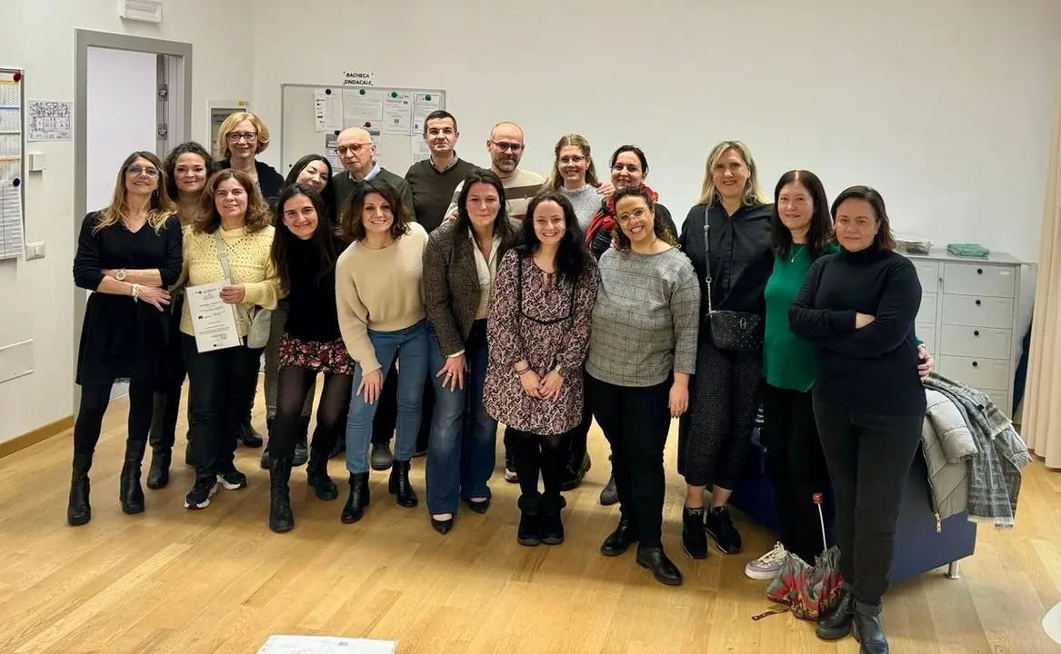 98b75708-b935-41e1-a77f-55f4e11e3ae0