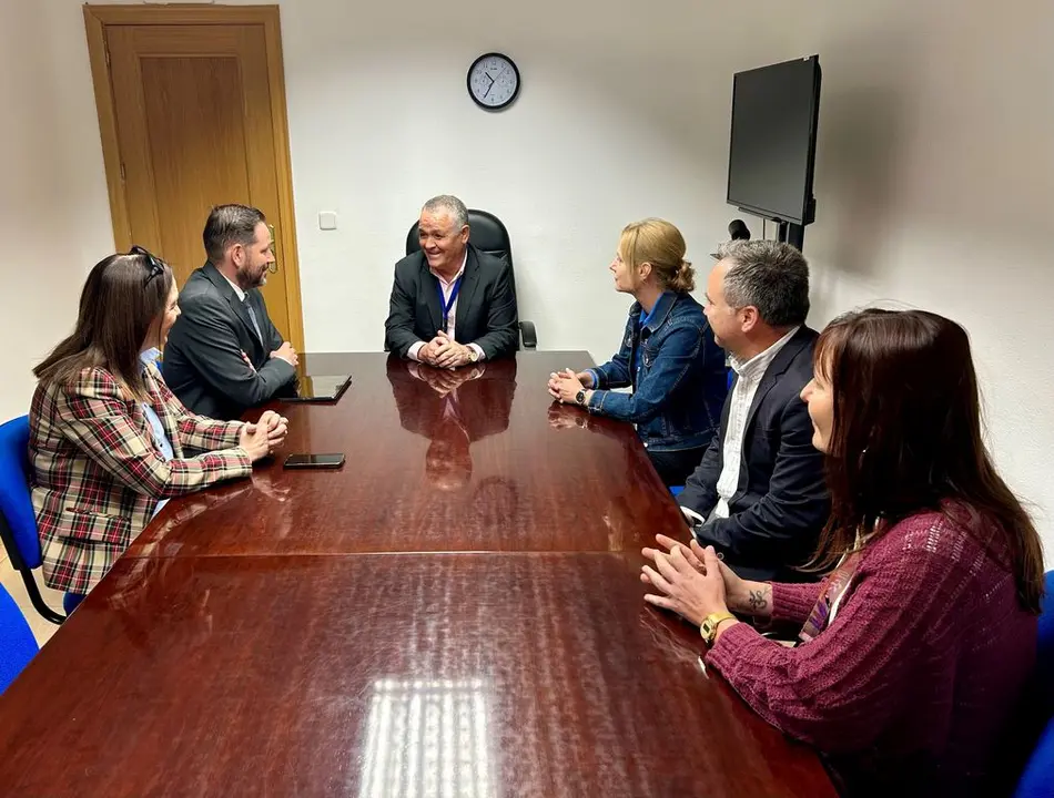 Las autoridades se han reunido con el director de la prisi&oacute;n, Fernando Puerta