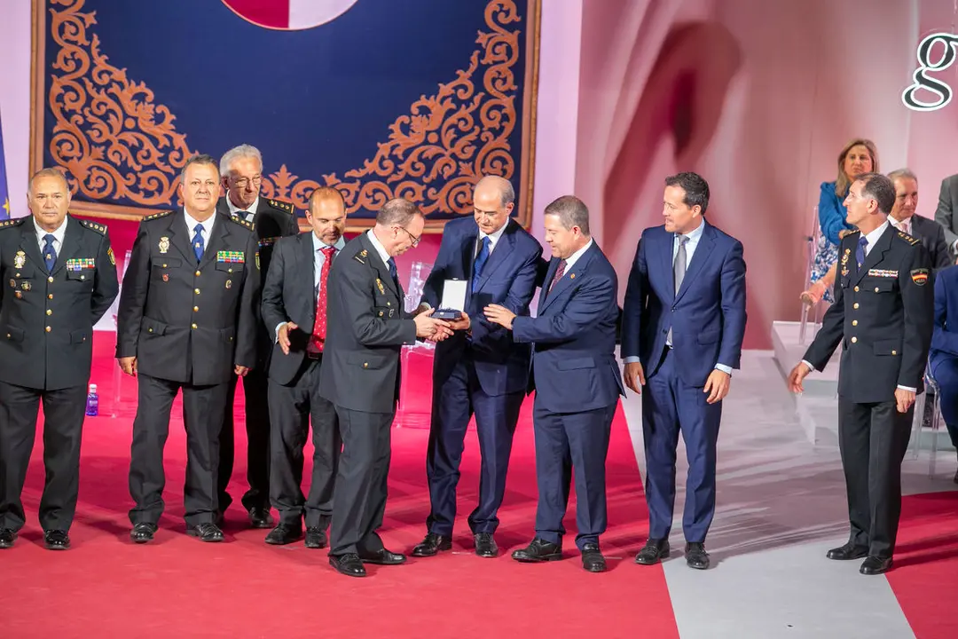 Toledo, 31 de mayo de 2024.- El jefe del Ejecutivo auton&oacute;mico, Emiliano Garc&iacute;a-Page, preside el acto institucional del D&iacute;a de Castilla-La Mancha que se celebra en el Palacio de Congresos &acute;El Greco&acute;. (Fotos:  A. P&eacute;rez Herrera //  JCCM)