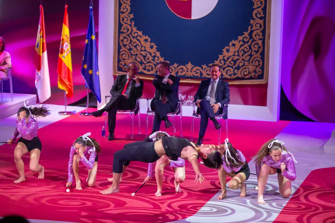 Toledo, 31 de mayo de 2024.- El jefe del Ejecutivo auton&oacute;mico, Emiliano Garc&iacute;a-Page, preside el acto institucional del D&iacute;a de Castilla-La Mancha que se celebra en el Palacio de Congresos &acute;El Greco&acute;. (Fotos:  A. P&eacute;rez Herrera //  JCCM)