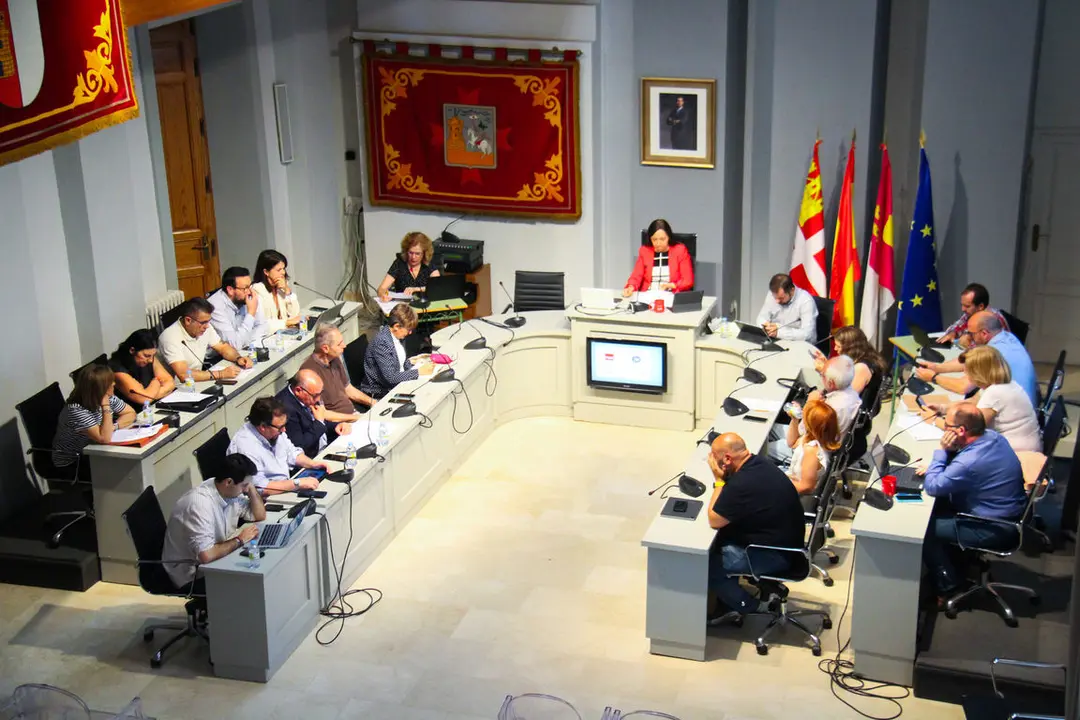 Foto Sesion Pleno 20 de junio.jpg