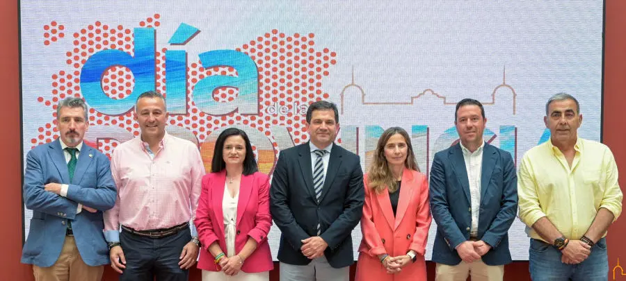 568eb1f09484268129ff2683b67ab79a_XL