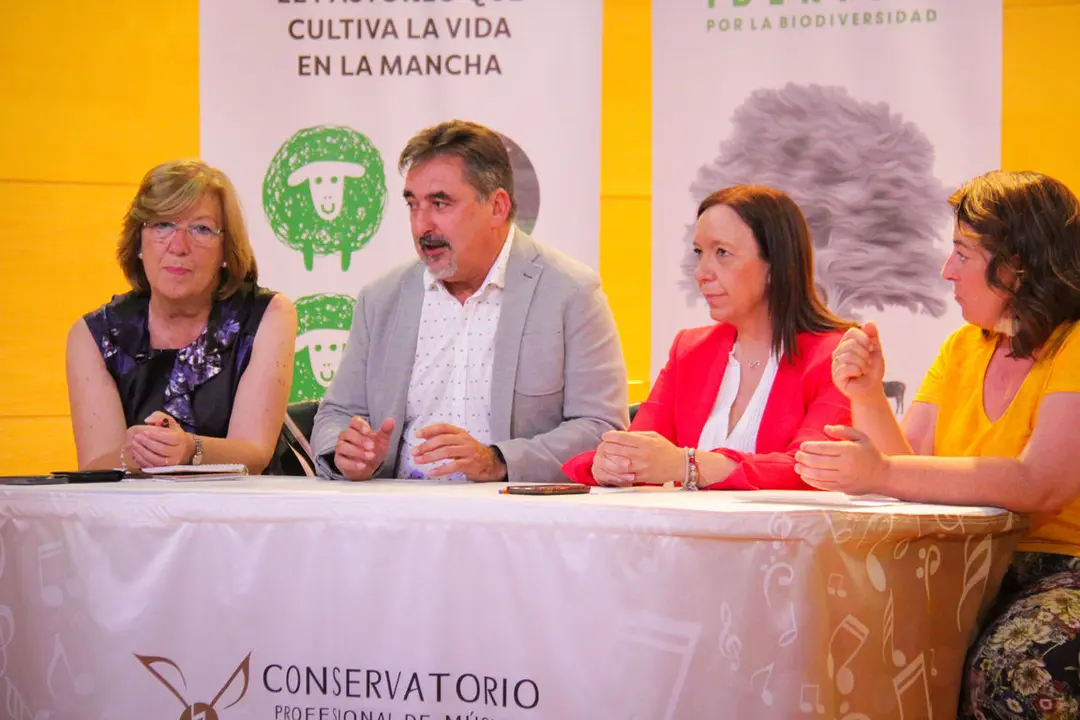 151E0652-7910-40F3-9F6F-124E3CD94C69 (1)