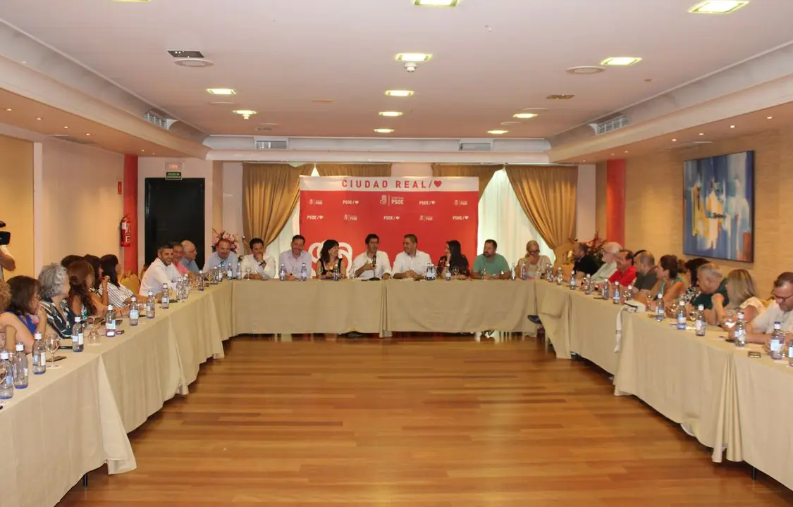 FOTO 1_ EJECUTIVA PROVINCIAL PSOE CR