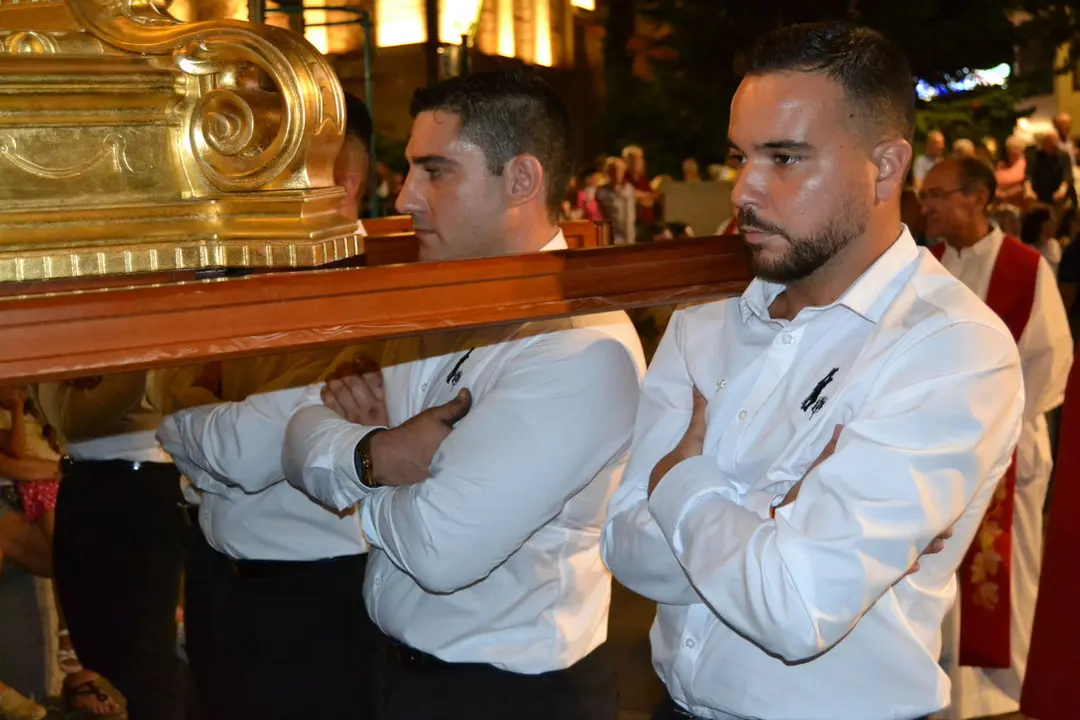 procesi&oacute;n (21)