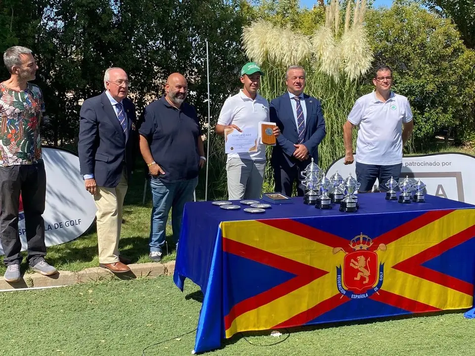 459911216_925148409640484_5372811133091243788_n