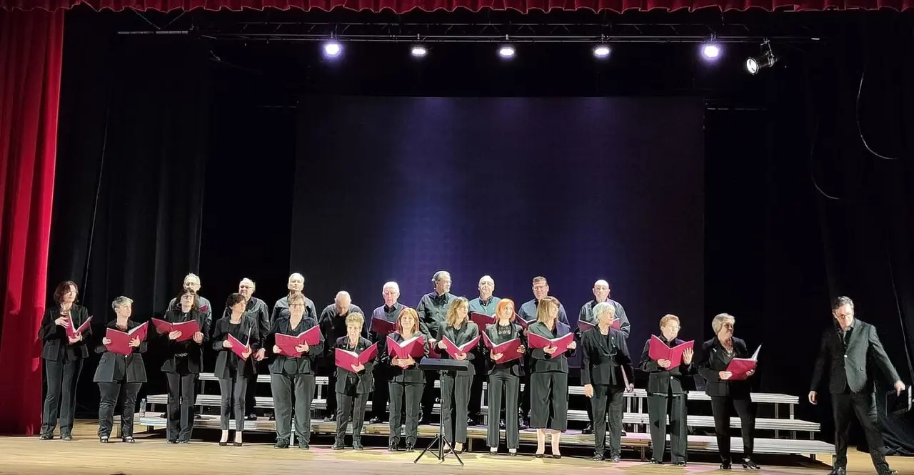 443929779_1533605147438568_410350380210465684_n