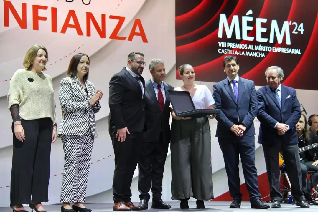 469258118_985042640317727_7396368056728475762_n