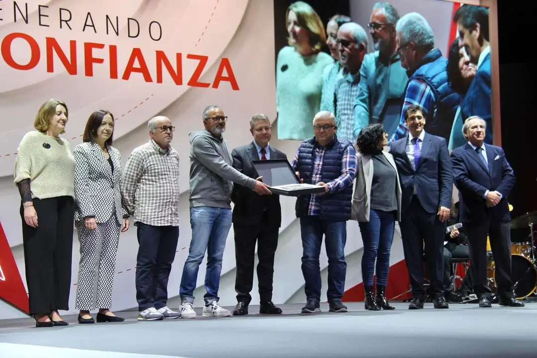 469378834_985045056984152_5113544716004802823_n