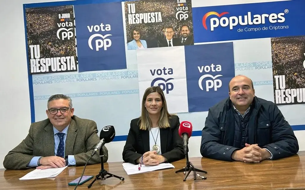 Santiago-Lucas-y-Carolina