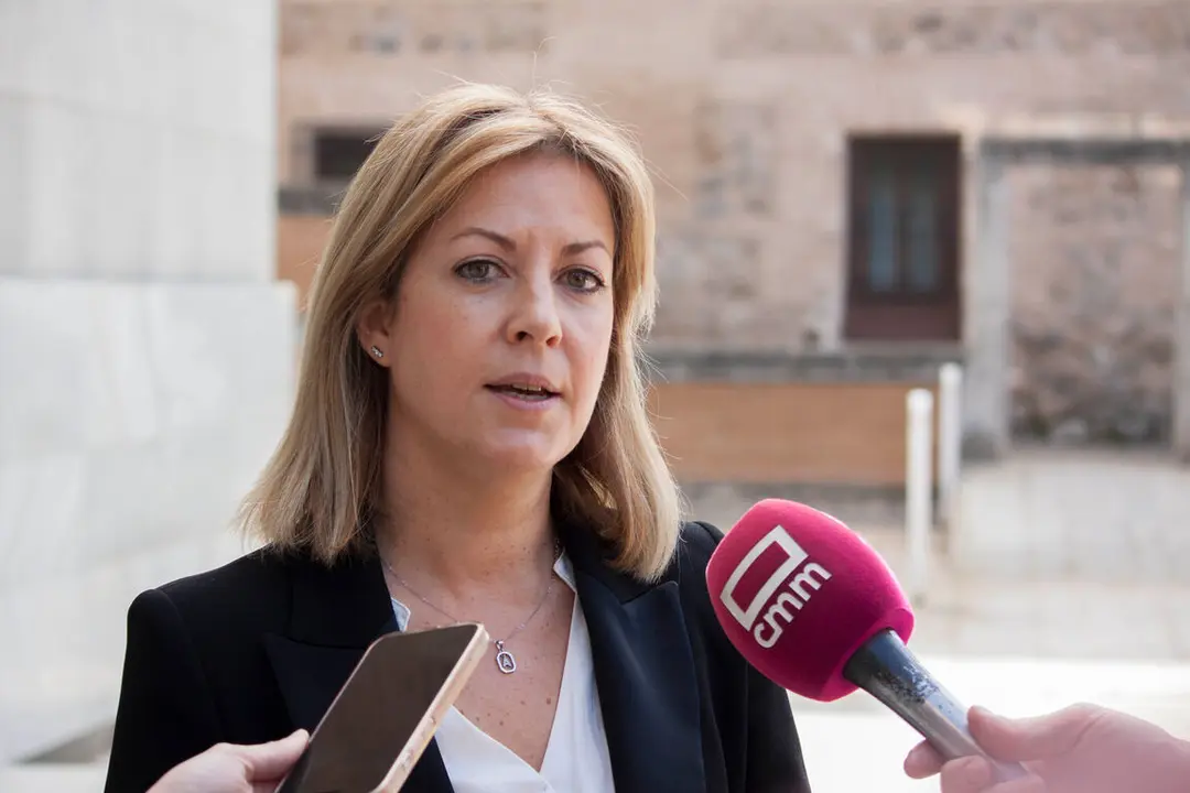 Ana_Isabel_Abeng&oacute;zar