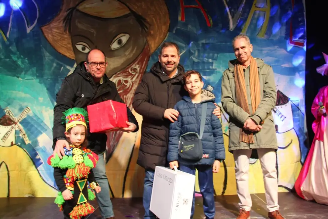 470177957_992422599579731_2939245545937814992_n