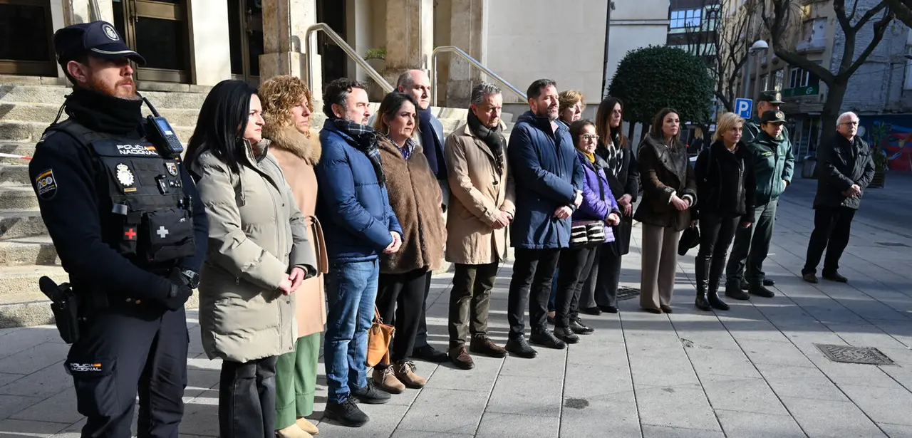 5f3815ee8e71865999021ea5cce287ab_XL