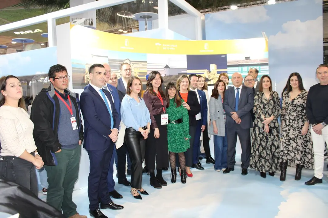 Blanca Fern&aacute;ndez visita Fitur 2