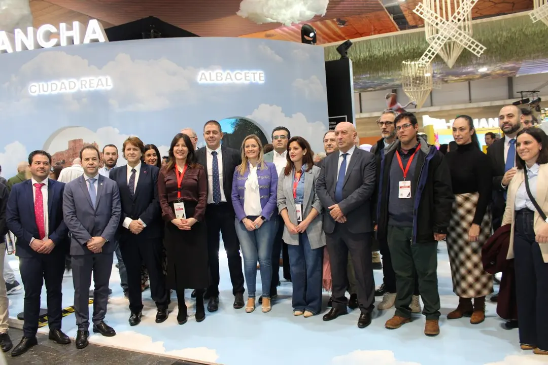 Blanca Fern&aacute;ndez visita Fitur 1