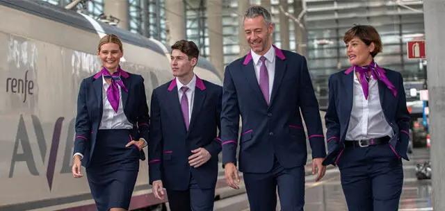 2-personal-renfe-anden