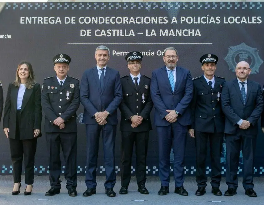 b1cbcc4c-b28d-4e4d-9194-ca0d08fc6ef2