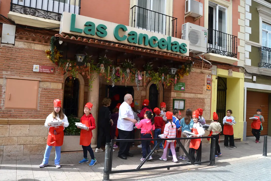 taller de pizzas infantil en las Cancelas (32)