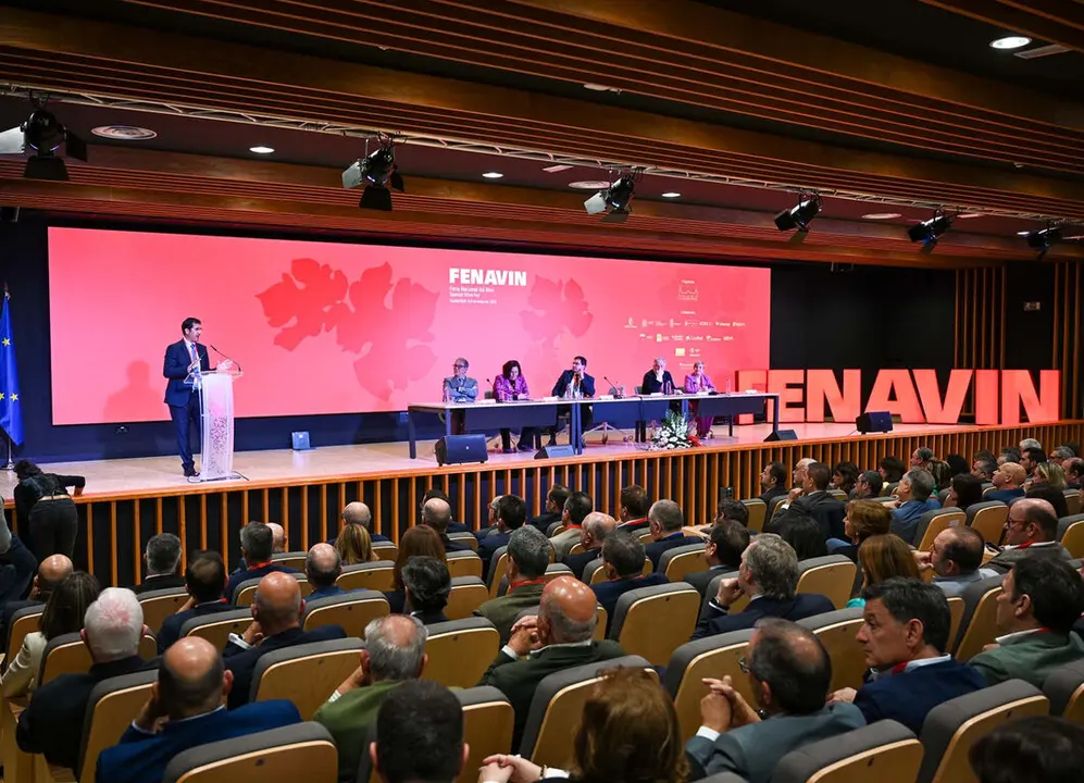 1746540827-ac8c4c7e95683fd75a9769fc58545bcd-7-xl