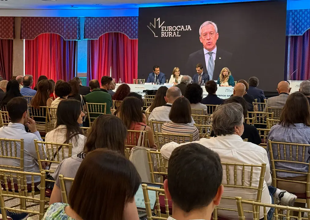20250529 FOTOGRAF&Iacute;A INTERVENCI&Oacute;N PRESIDENTE FUNDACI&Oacute;N EUROCAJA RURAL INTERNATIONAL CONGRESS ON NEUROINFLAMMATION