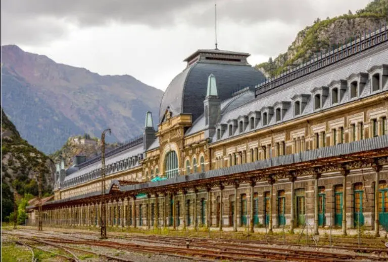 foto mariano avil&eacute;s