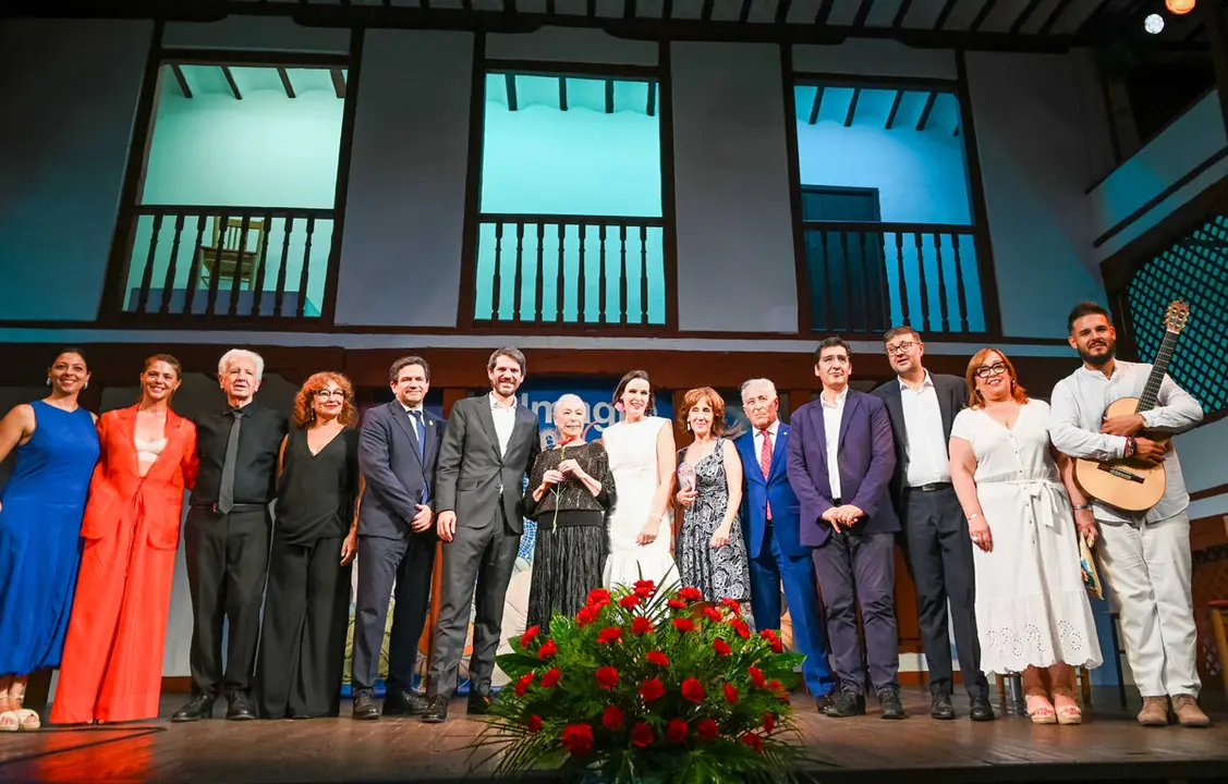 4c3baddecd17c70b34c2ab69150f40dd_5_XL