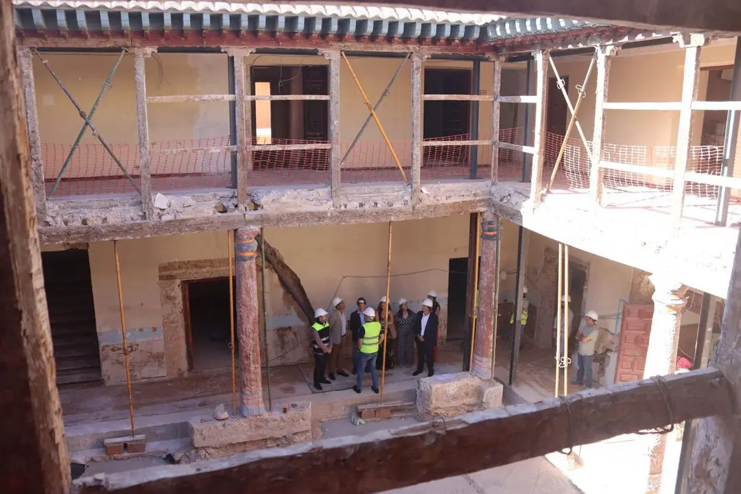 p1j42g4eb31s0liko1cdu1p5f1emsk