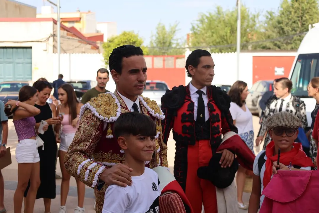 544548139_1200007535487902_7329830380808617018_n