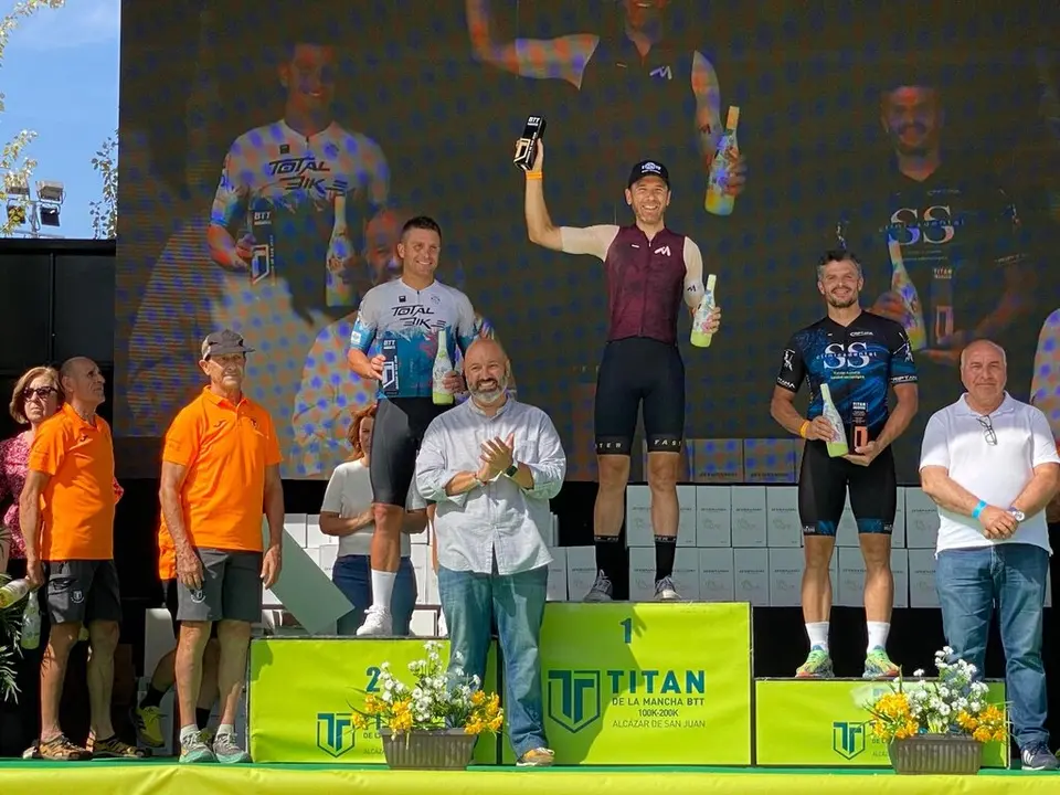 WhatsApp Image 2025-09-13 at 18.02.04(1)