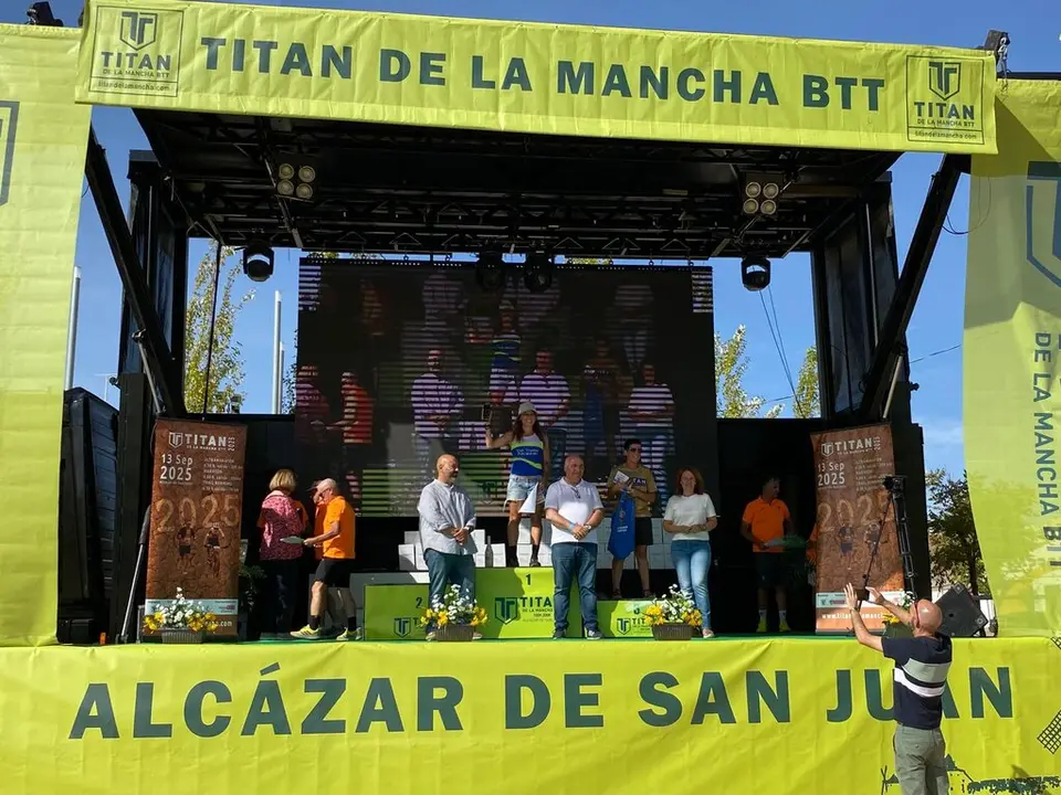 WhatsApp Image 2025-09-13 at 18.02.12