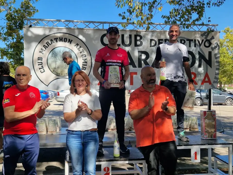 WhatsApp Image 2025-10-05 at 15.14.40(2) - copia