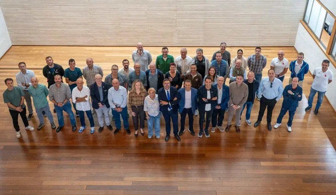 p1j83mku4s4rv1tr61i3c1pv111ie4