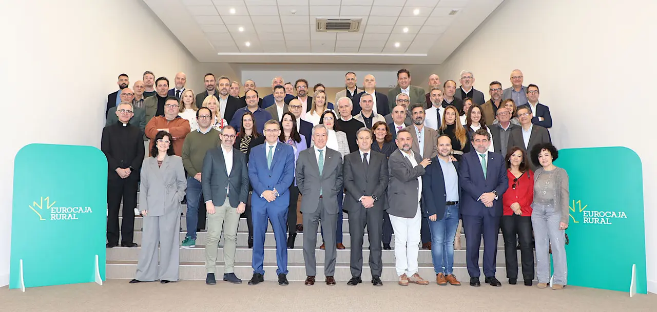 20251211 FOTO FAMILIA MEDIOS COMUNICACION