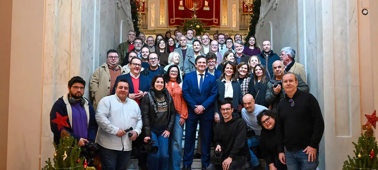 4b0e4f9f9285dd3c59989d6743c0d6de_XL