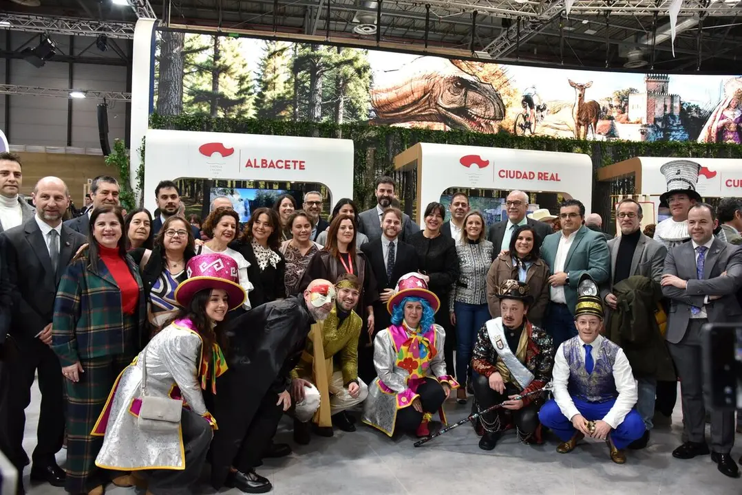 Blanca Fern&aacute;ndez visita Fitur 1