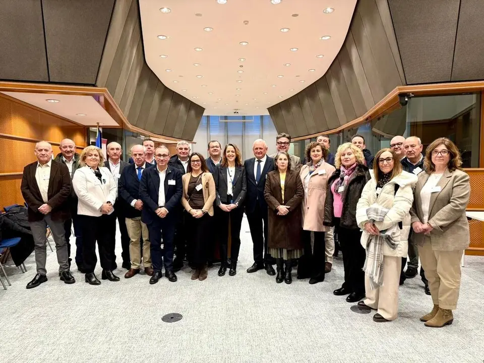 Reuni&oacute;n CACLM con Cristina Maestre