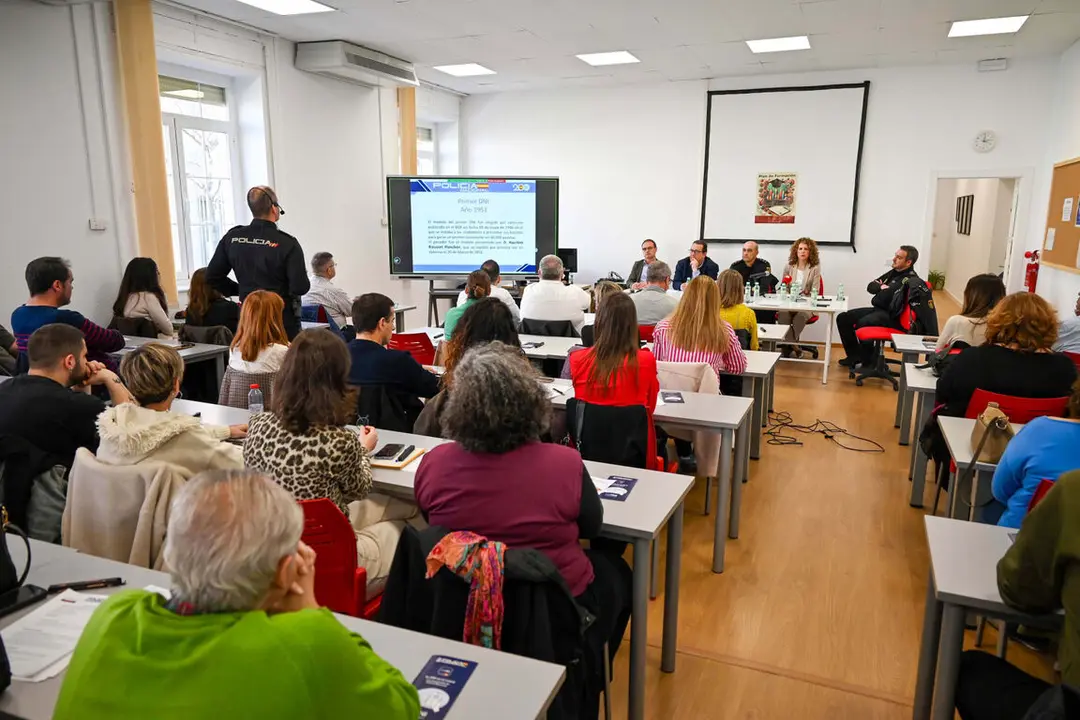 477f7c24fbeca0ac30bcb2183eae2221_3_XL