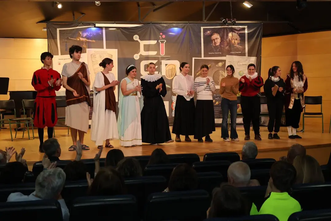 671531366_1384679500354037_1885477110102358502_n